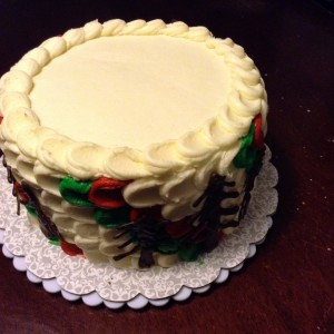 decorated christmas cake